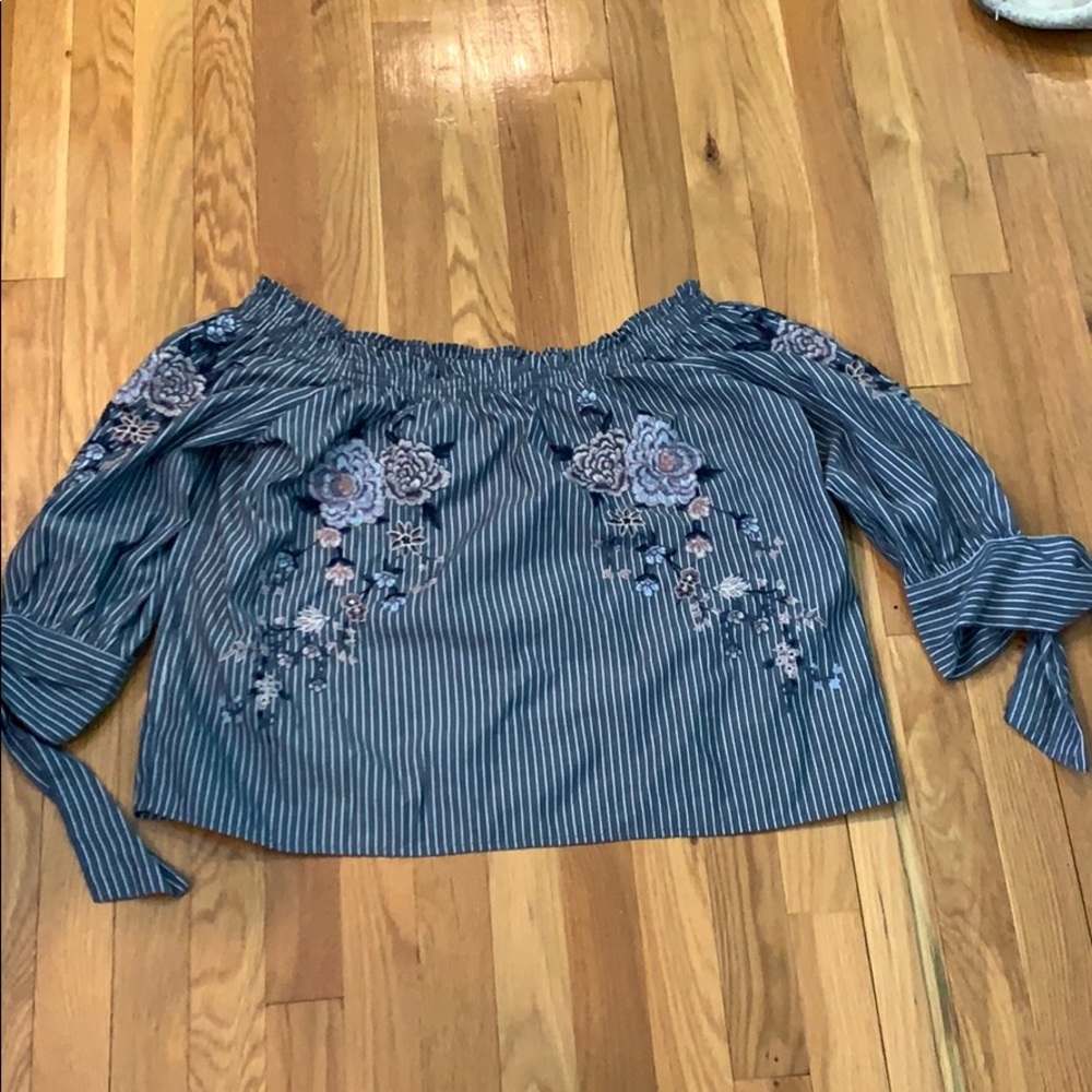 Off the Shoulder Floral Top w